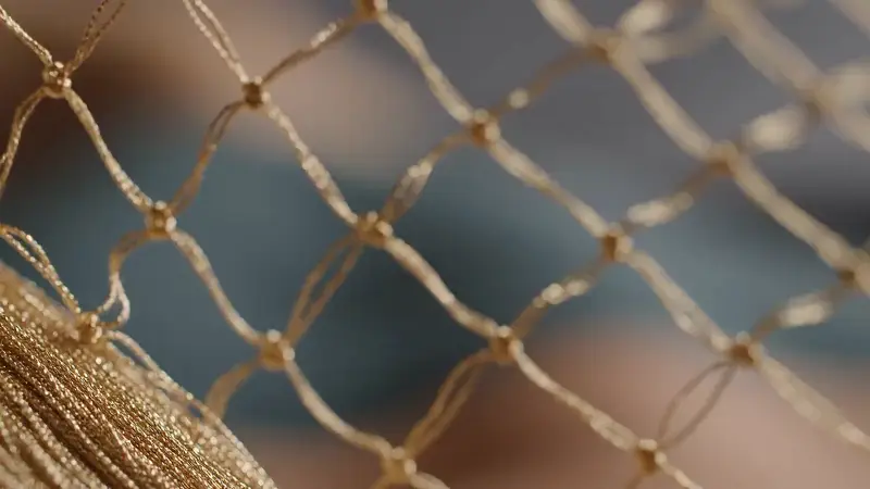 Still from the video “Start”
